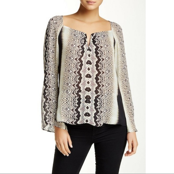 Nicole Miller Tops - Nicole Miller Snakeskin Gray Print Silk Blouse S Q